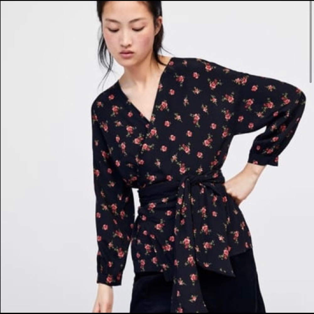Floral Zara wrap top, size M